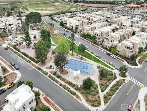 743  Beacon  , Irvine, CA