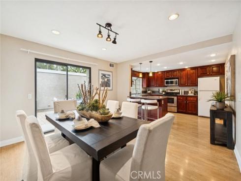 10  Prescott  , Irvine, CA