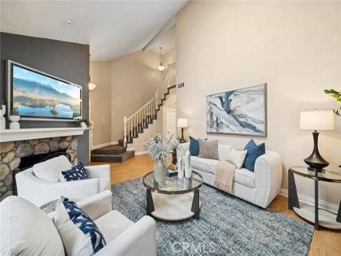 10  Prescott  , Irvine, CA