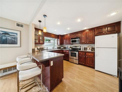 10  Prescott  , Irvine, CA