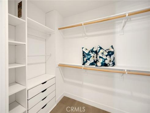 269  Magnet  , Irvine, CA