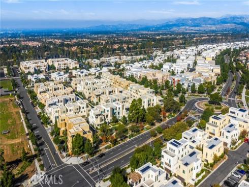 269  Magnet  , Irvine, CA