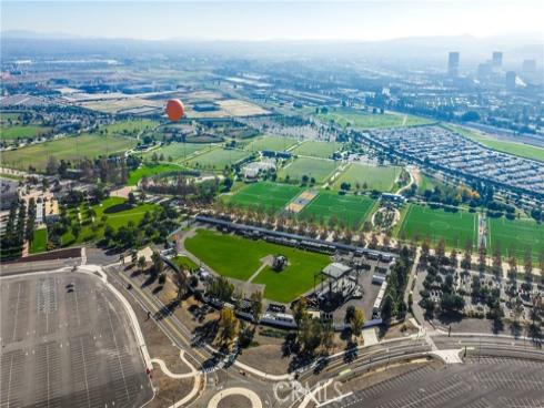 269  Magnet  , Irvine, CA