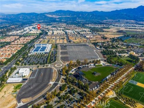 269  Magnet  , Irvine, CA