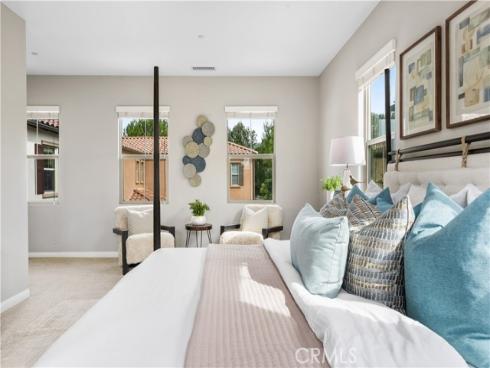 102  Yellow Pine  , Irvine, CA