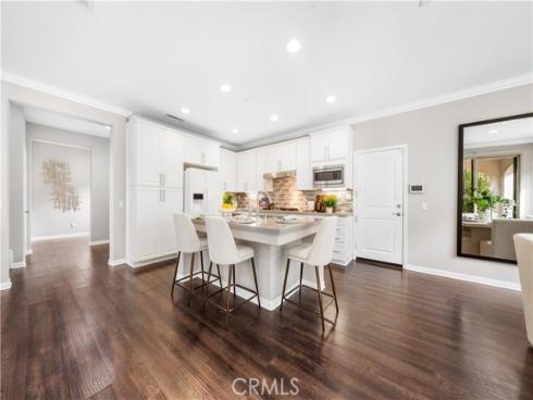 102  Yellow Pine  , Irvine, CA