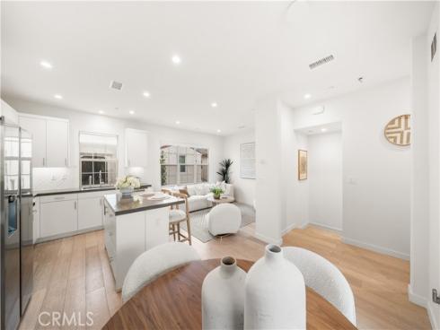 184  Elkhorn  , Irvine, CA