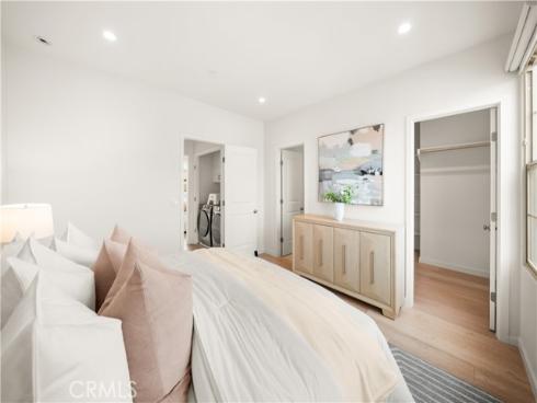 184  Elkhorn  , Irvine, CA