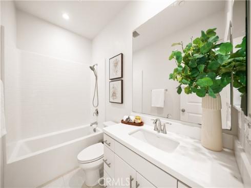 184  Elkhorn  , Irvine, CA