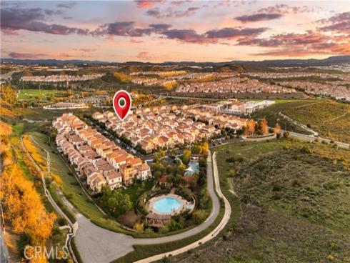 184  Elkhorn  , Irvine, CA