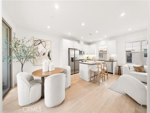 184  Elkhorn  , Irvine, CA