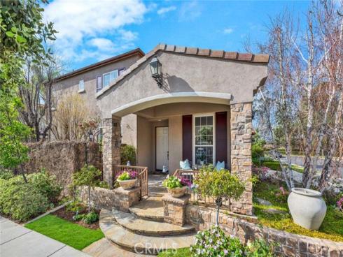 8  Versailles  , Irvine, CA