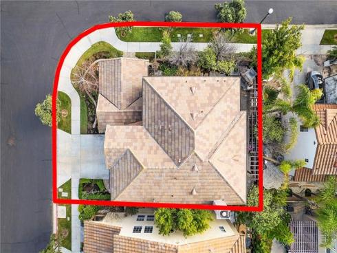 8  Versailles  , Irvine, CA