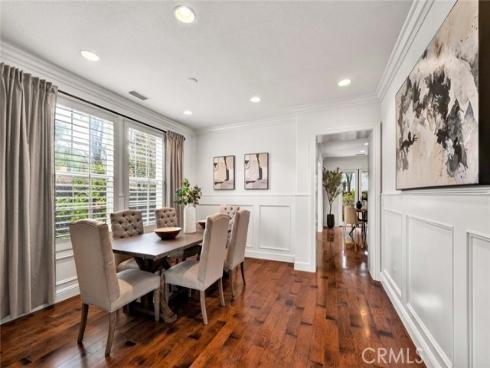 8  Versailles  , Irvine, CA