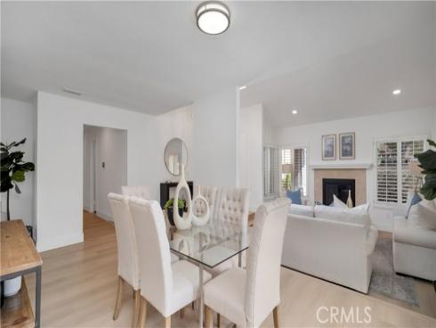 22  Yorktown  , Irvine, CA