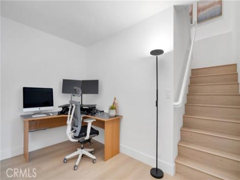 22  Yorktown  , Irvine, CA