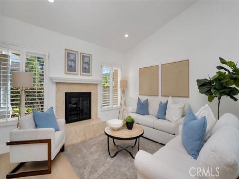 22  Yorktown  , Irvine, CA