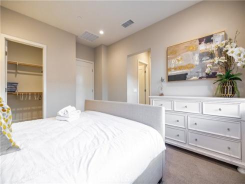 114  Falcon Ridge  , Irvine, CA