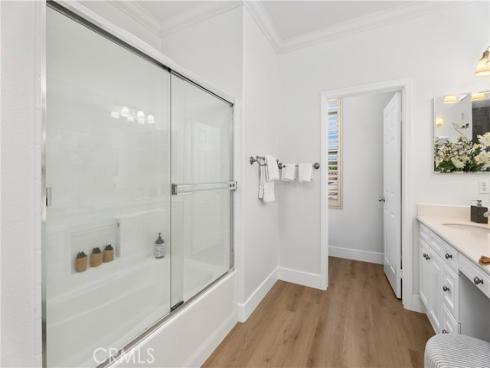 171  Stepping Stone  , Irvine, CA