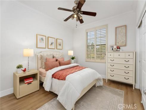 171  Stepping Stone  , Irvine, CA