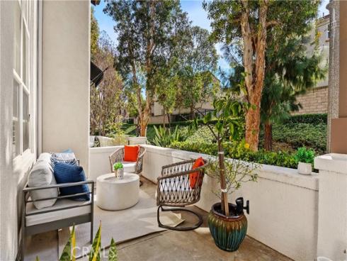 171  Stepping Stone  , Irvine, CA