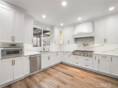 2  Dos Rios  , Irvine, CA