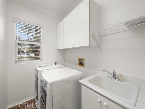 2  Dos Rios  , Irvine, CA