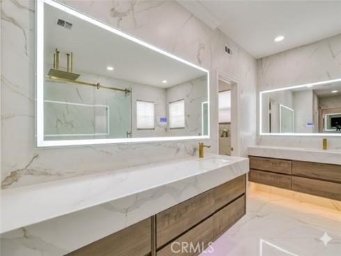 2  Dos Rios  , Irvine, CA