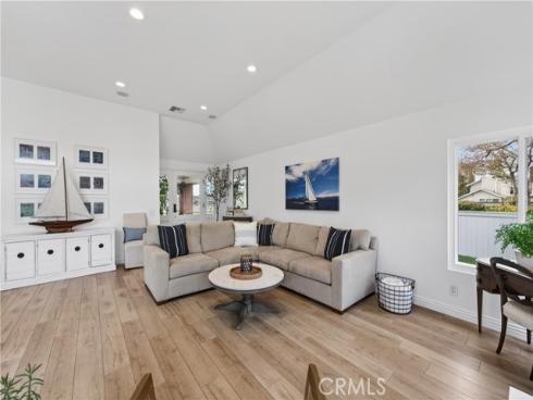 7  E Yale loop  , Irvine, CA