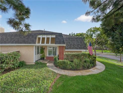 7  E Yale loop  , Irvine, CA