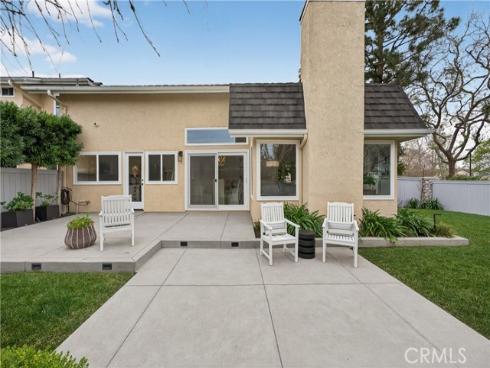 7  E Yale loop  , Irvine, CA