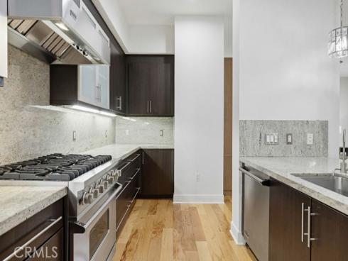 402  Rockefeller  418 , Irvine, CA