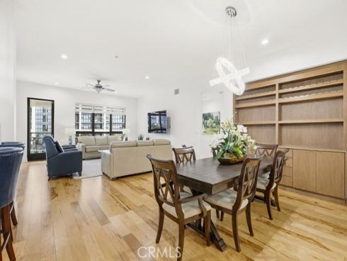 402  Rockefeller  418 , Irvine, CA