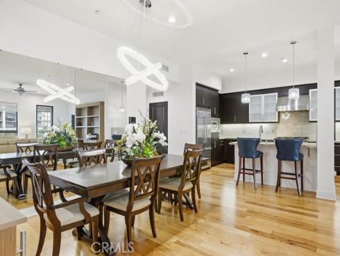 402  Rockefeller  418 , Irvine, CA