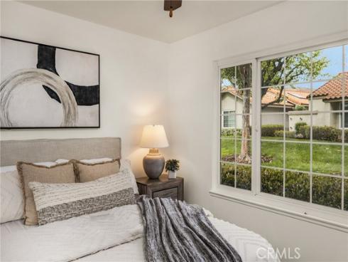 54  Orchard  , Irvine, CA