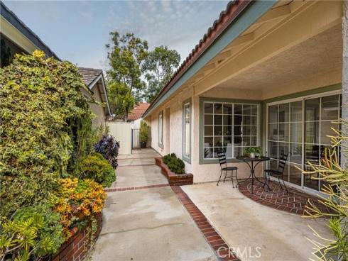 54  Orchard  , Irvine, CA