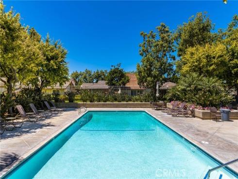 54  Orchard  , Irvine, CA