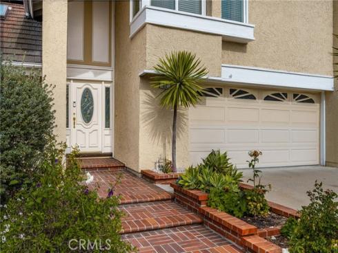 22  Hunter  , Irvine, CA