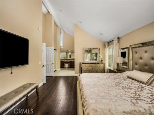 22  Hunter  , Irvine, CA