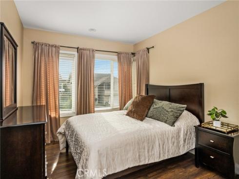 22  Hunter  , Irvine, CA