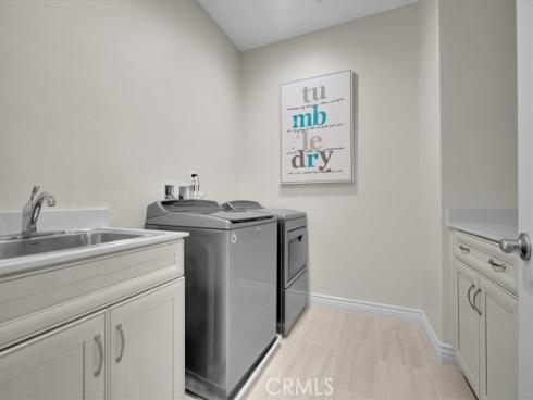 106  Cordial  , Irvine, CA