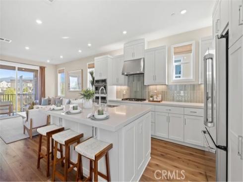 916  Chinon  , Irvine, CA