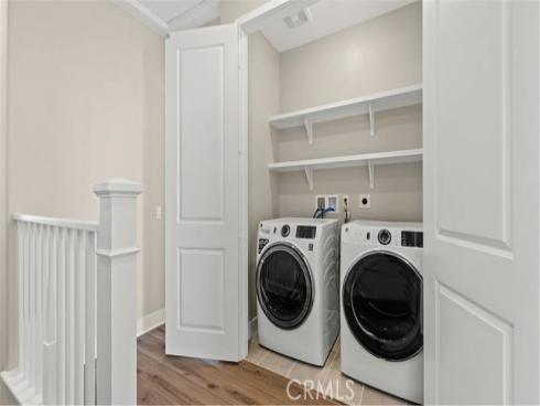 916  Chinon  , Irvine, CA