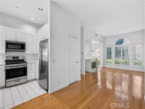 1  Salviati Aisle  , Irvine, CA