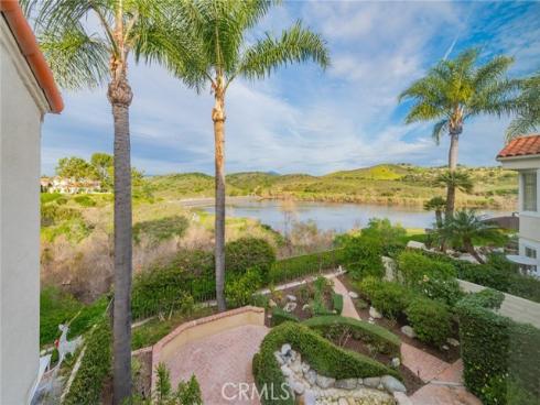 15  Baristo  , Irvine, CA