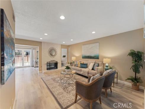 21  Queens Wreath  , Irvine, CA