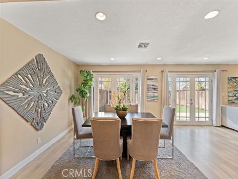 21  Queens Wreath  , Irvine, CA