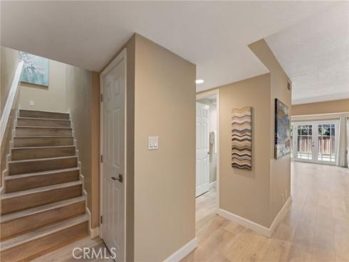 21  Queens Wreath  , Irvine, CA