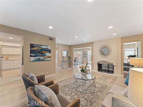 21  Queens Wreath  , Irvine, CA