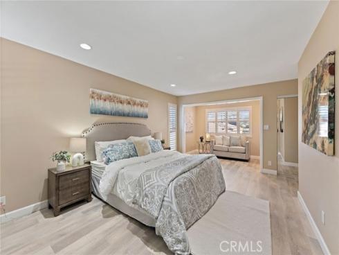 21  Queens Wreath  , Irvine, CA